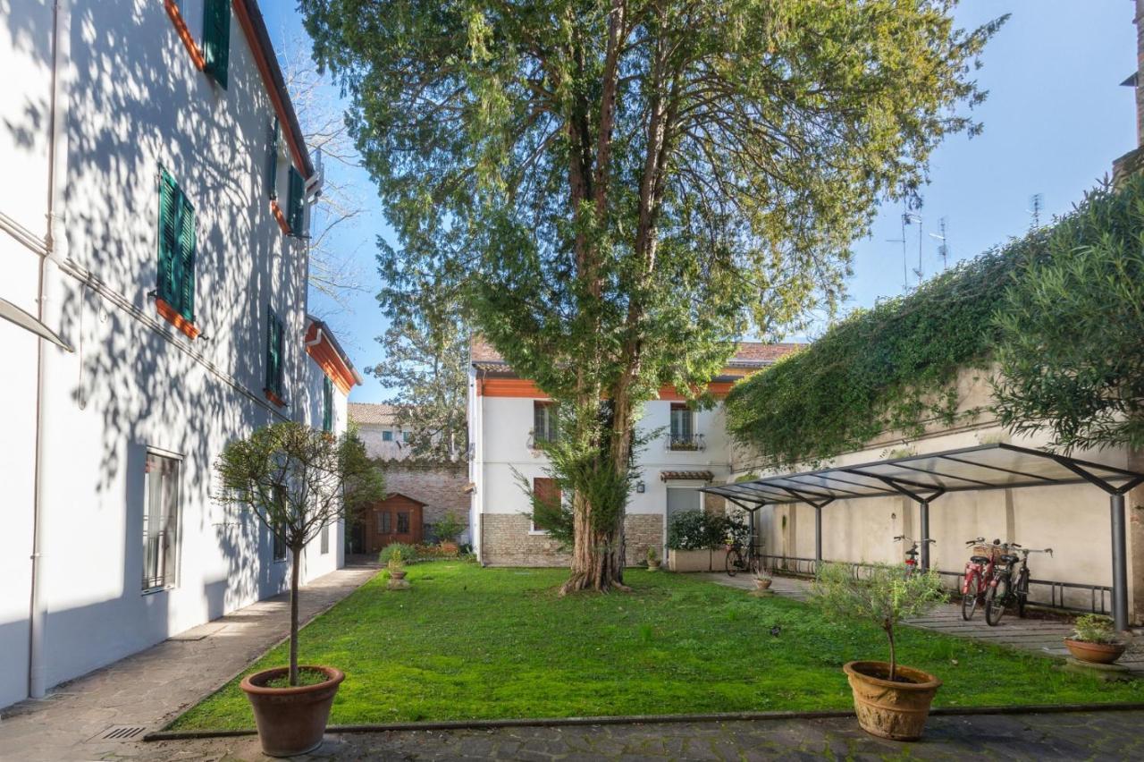Frescobaldi Aparments! A Casa Di Francesco Ferrara Exterior foto