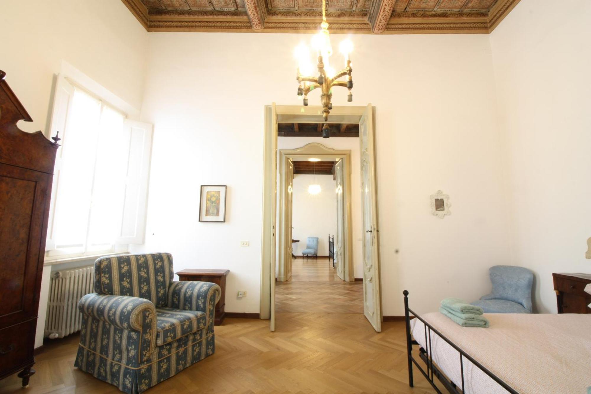 Frescobaldi Aparments! A Casa Di Francesco Ferrara Exterior foto