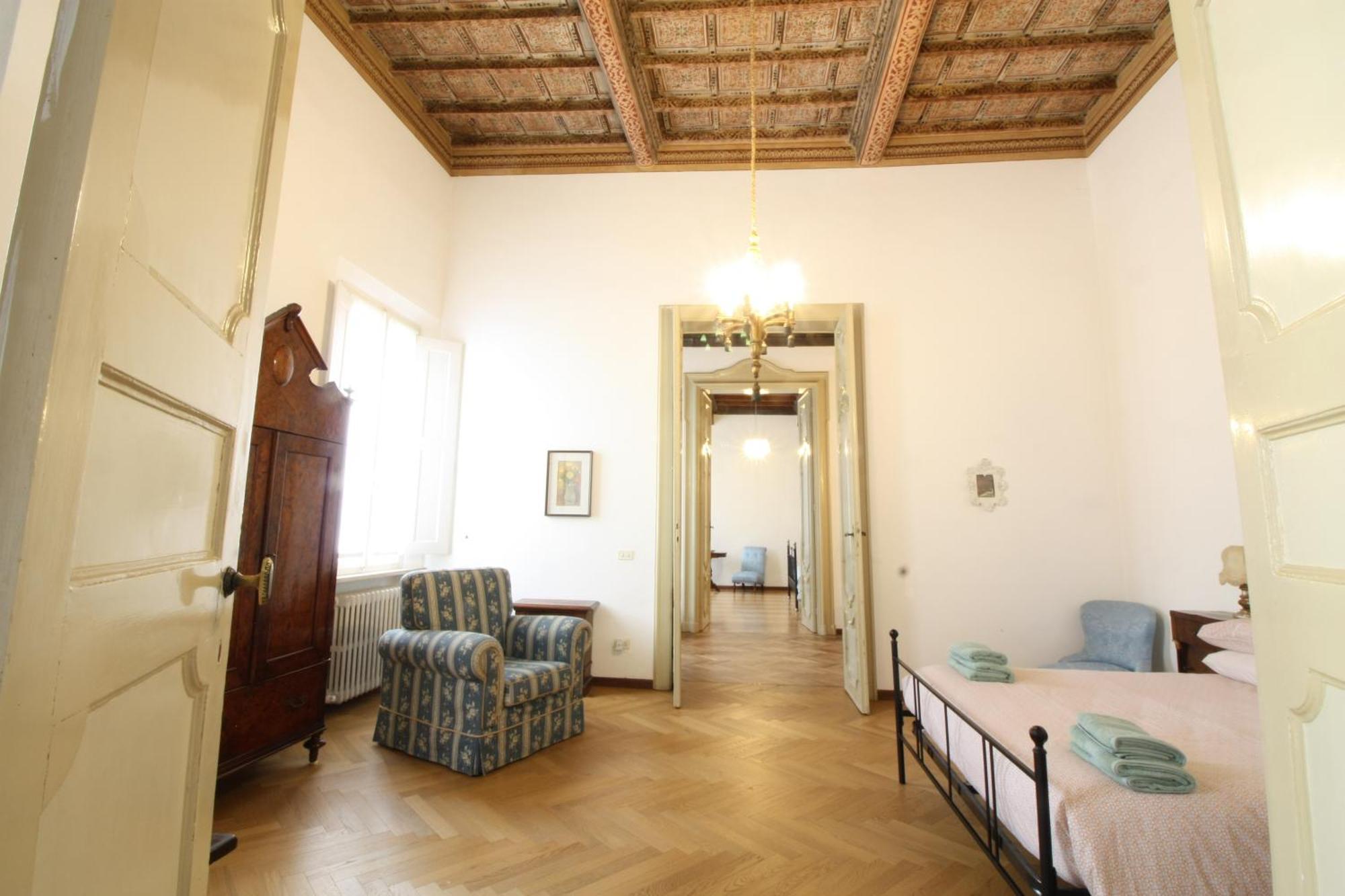 Frescobaldi Aparments! A Casa Di Francesco Ferrara Exterior foto